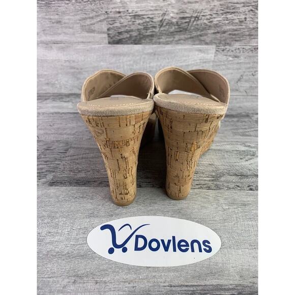 Charles David Womens Wedge Sandals Size 11M Beige Suede With Cork Platform - Picture 3 of 8